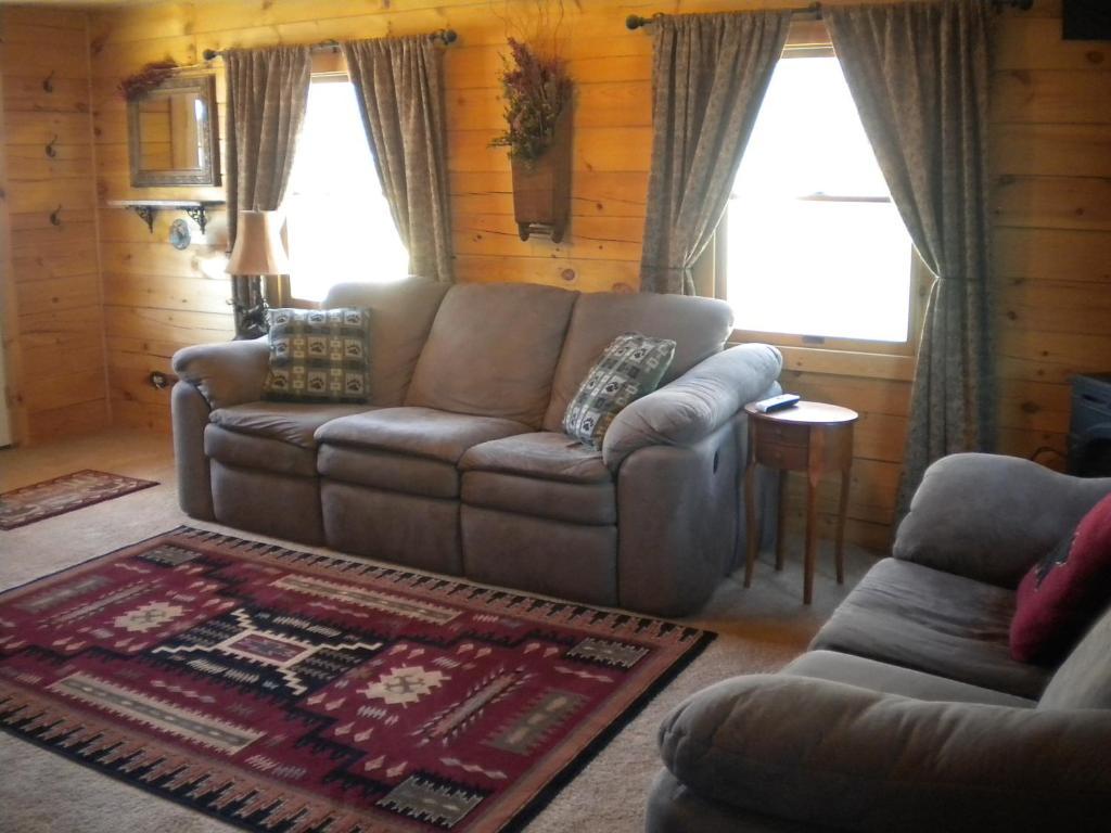 Moose Creek Cabins Motel West Yellowstone Phòng bức ảnh