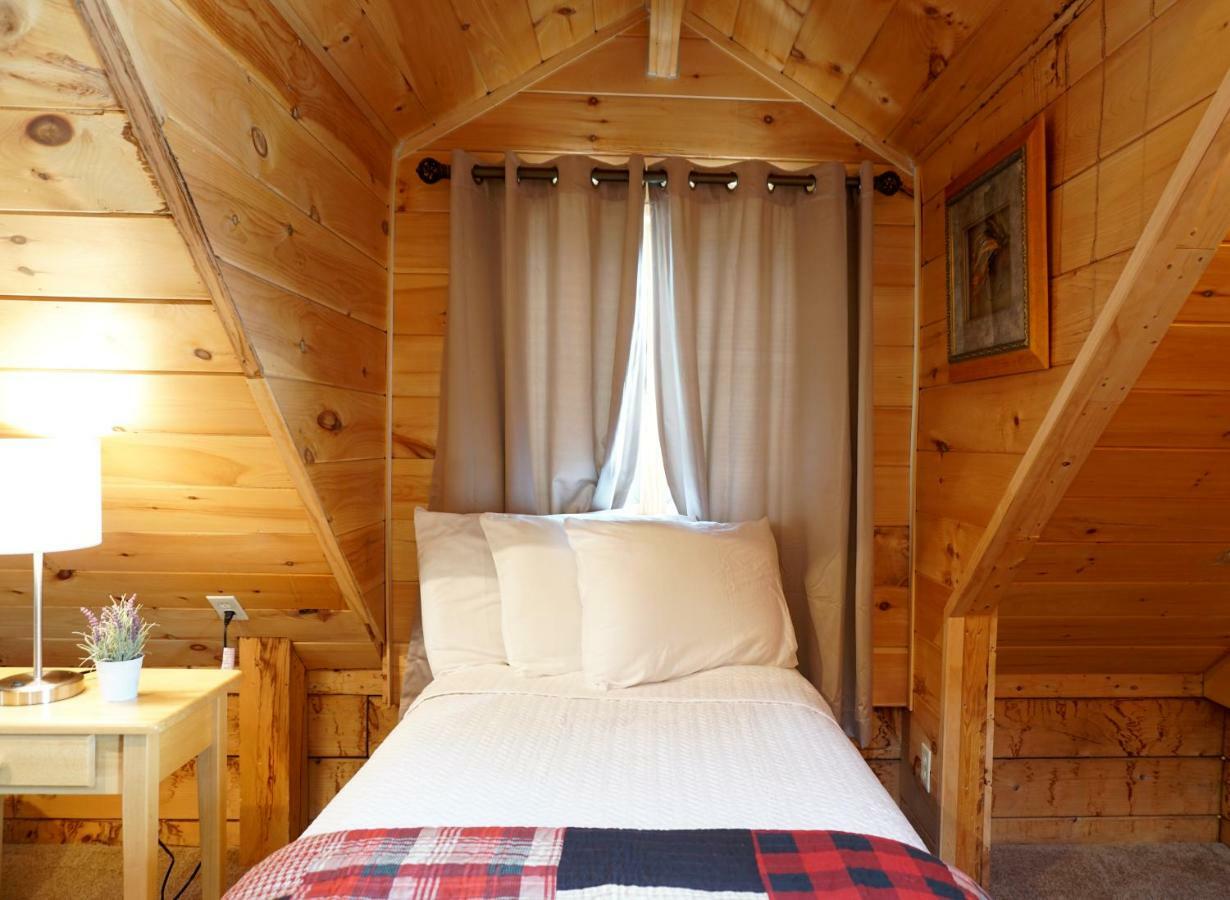 Moose Creek Cabins Motel West Yellowstone Ngoại thất bức ảnh